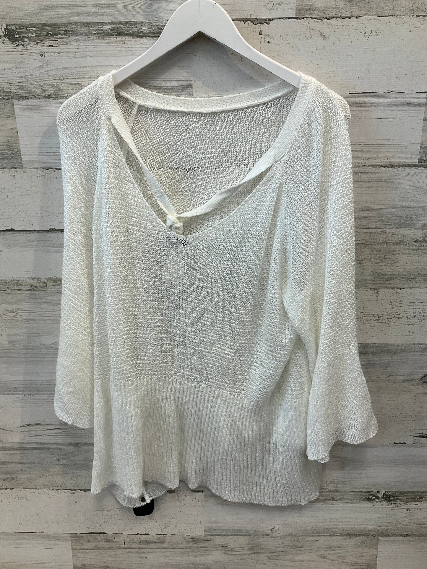 Top 3/4 Sleeve By Cato In White, Size: L