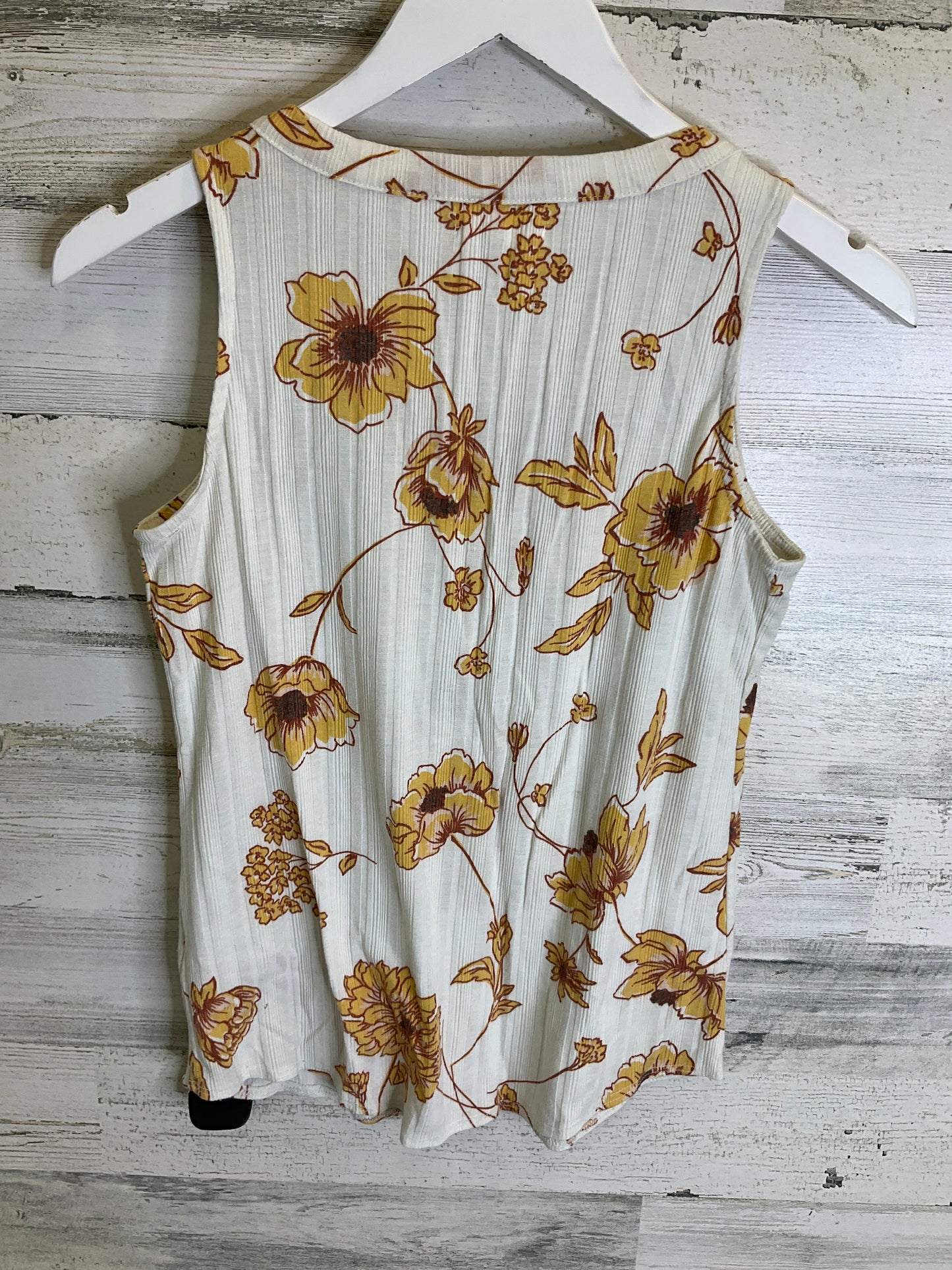 White & Yellow Top Sleeveless Maurices, Size S