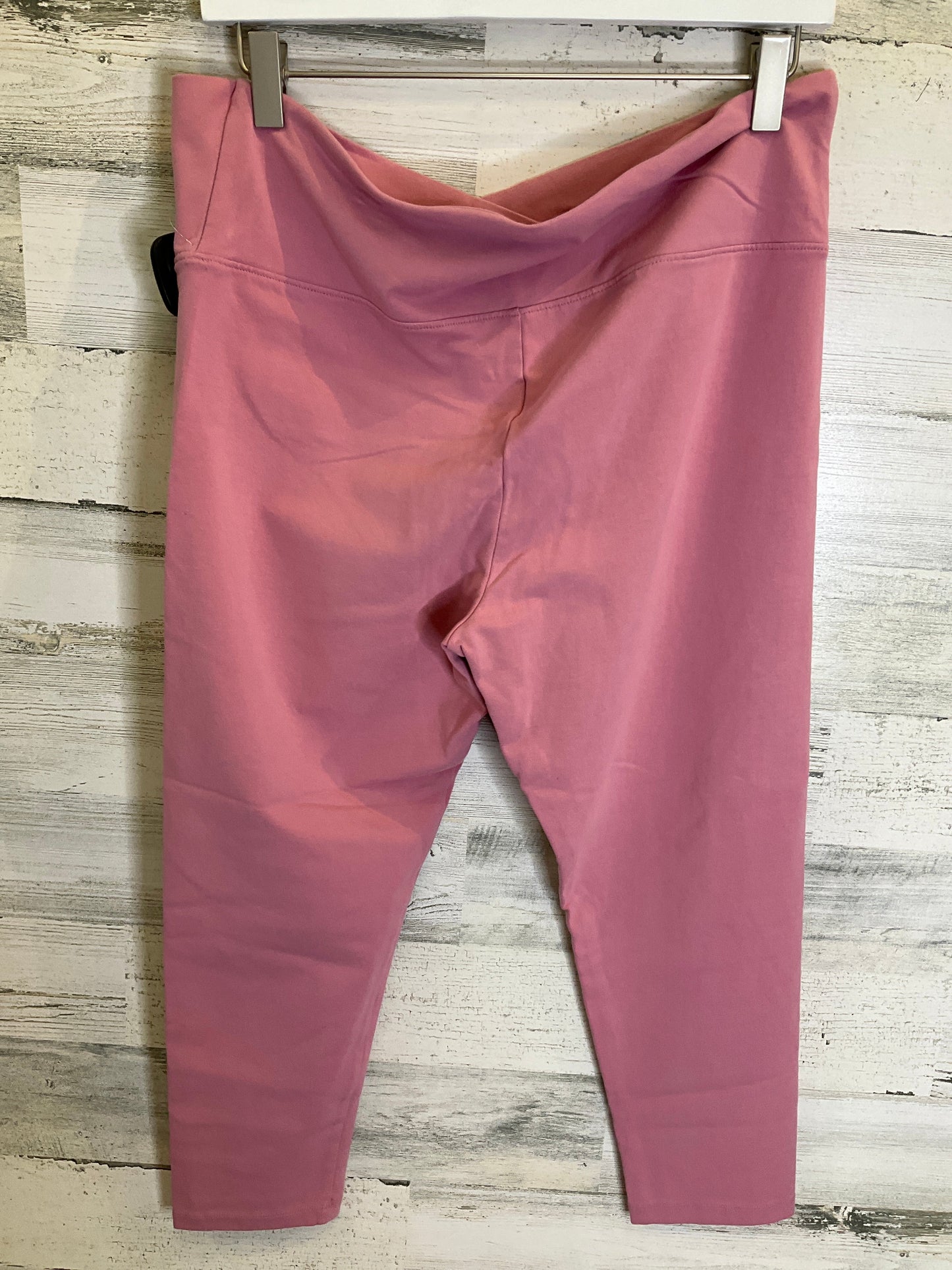 Pink Athletic Capris J. Crew, Size Xl