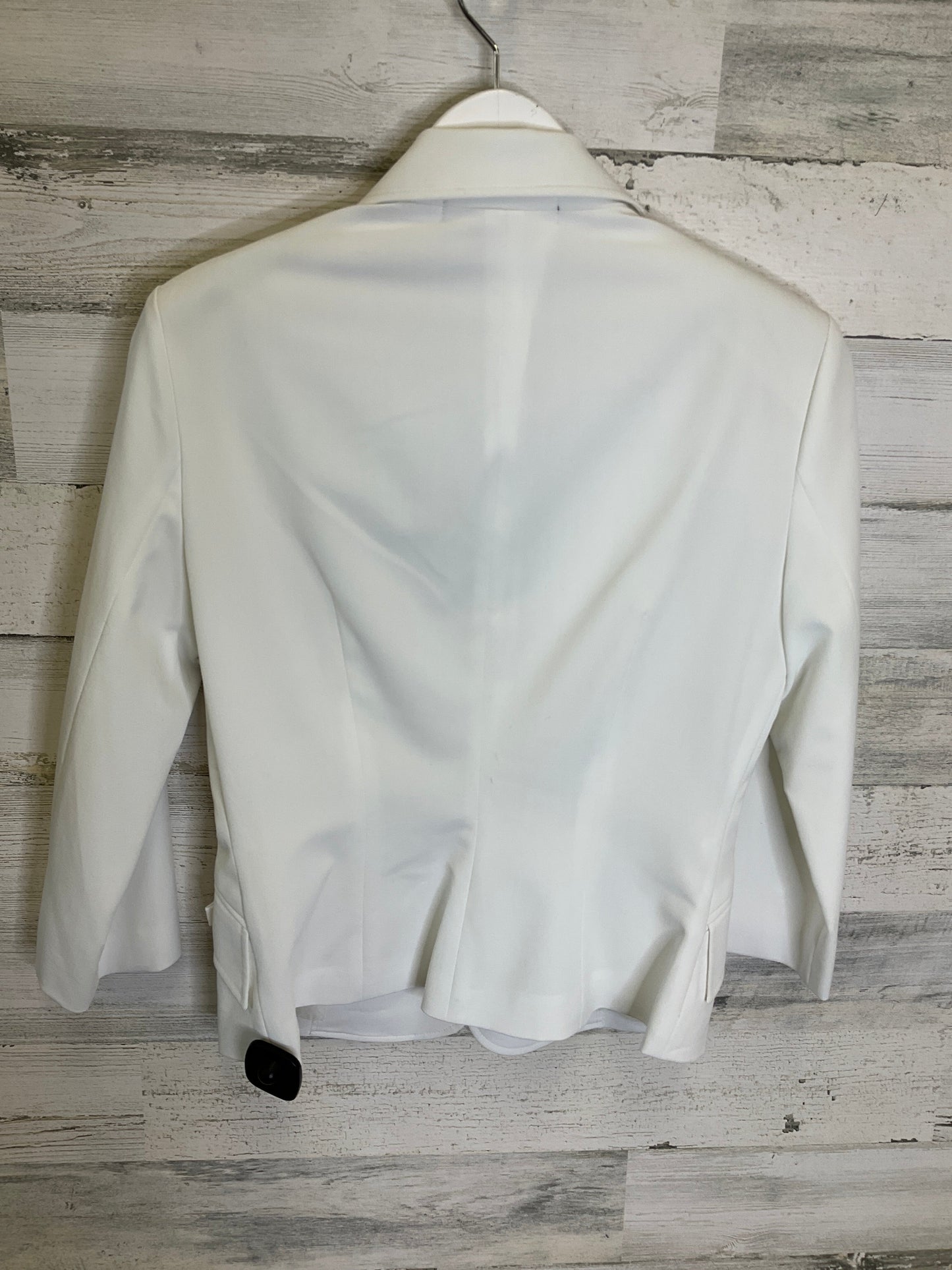 White Blazer Rampage, Size M