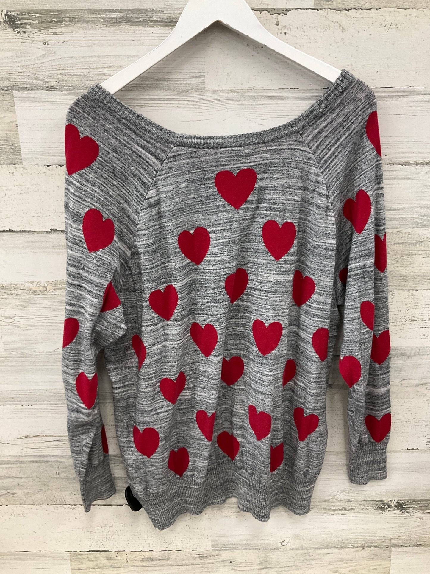 Sweater By Torrid In Grey & Red, Size: 3x