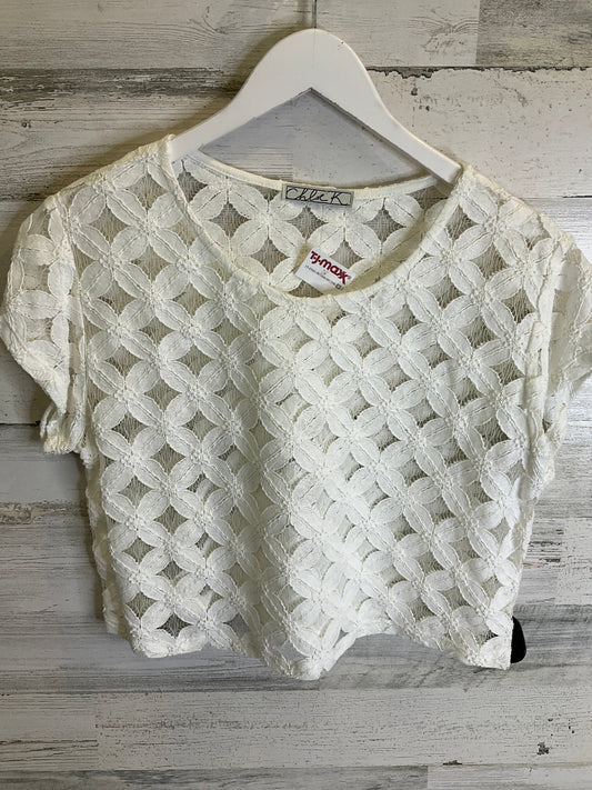 Top Short Sleeve By Chloe K In Cream, Size: M