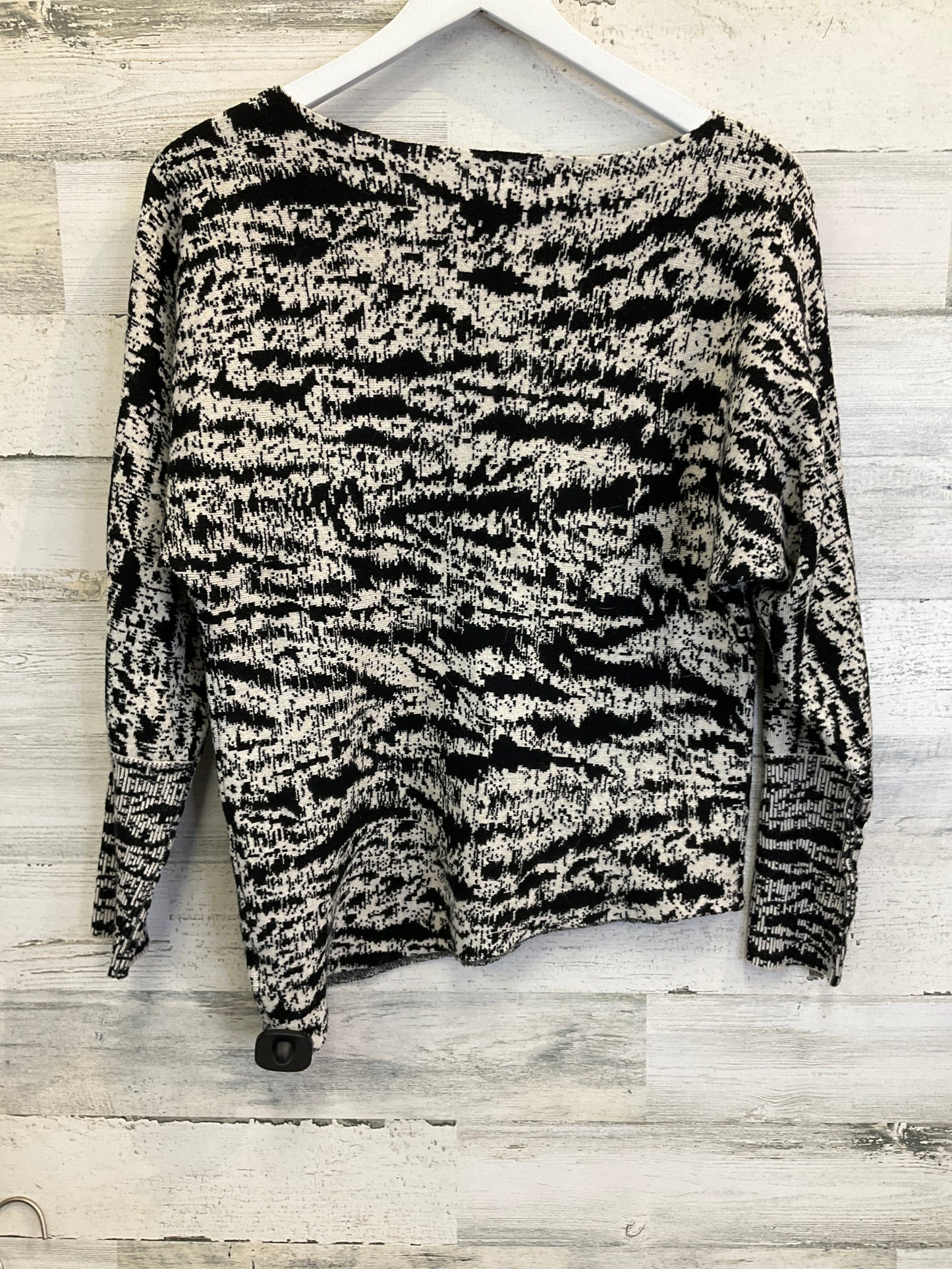 Sweater By Express In Black & Cream, Size: Xs