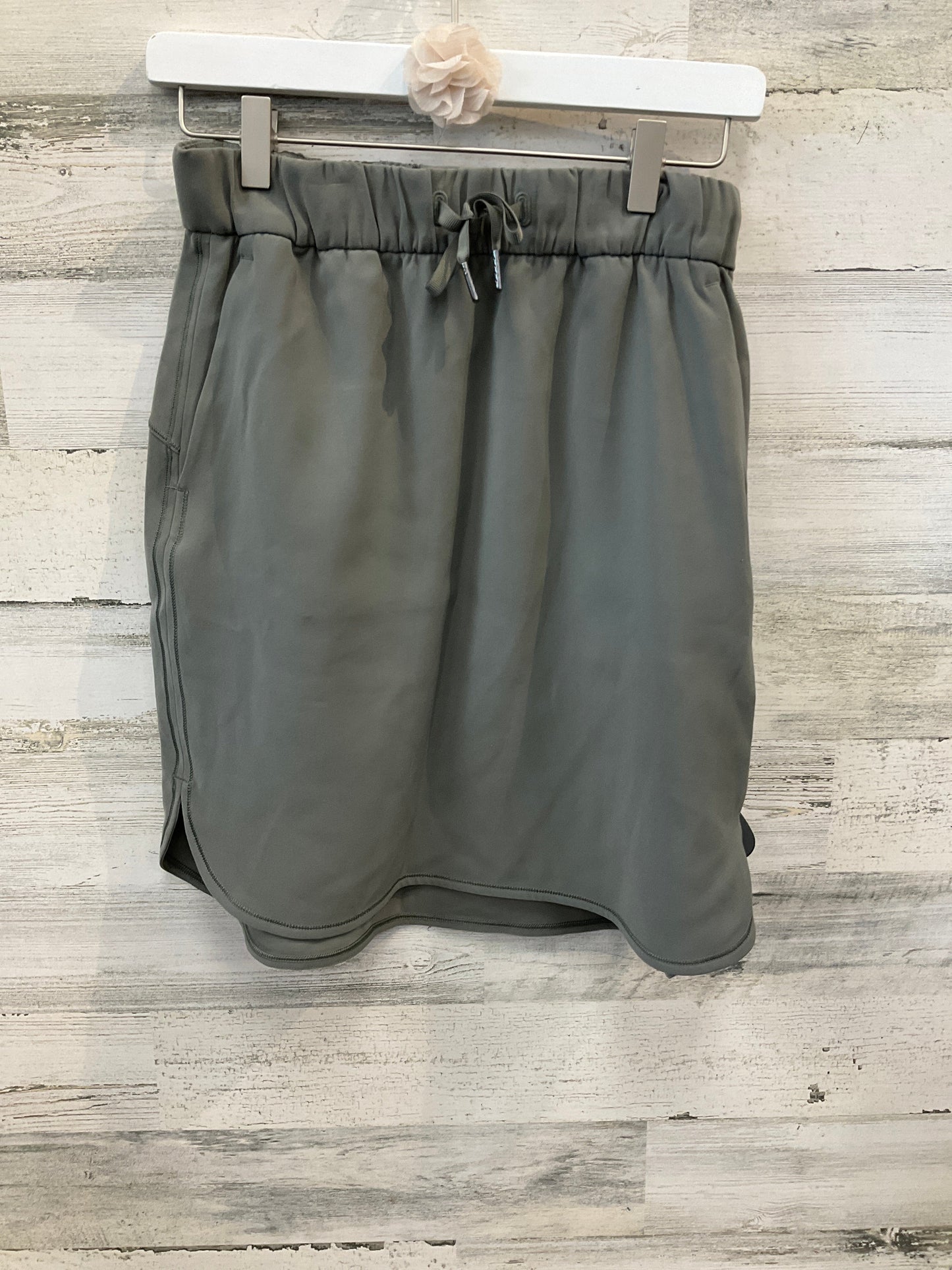 Athletic Skirt By Lululemon In Green, Size: 6