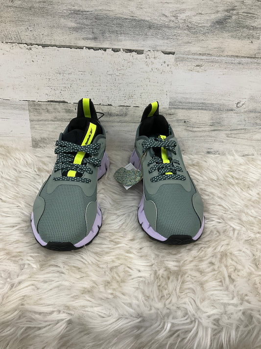 Shoes Athletic By Reebok In Green, Size: 6.5