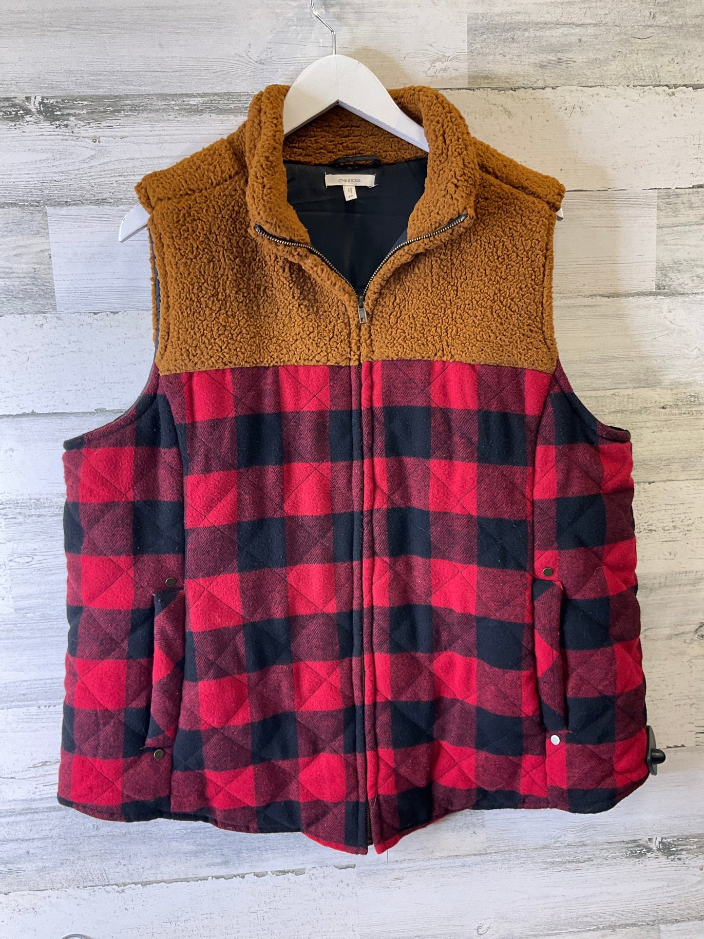 Vest Fleece By Maurices In Black & Red, Size: 1x