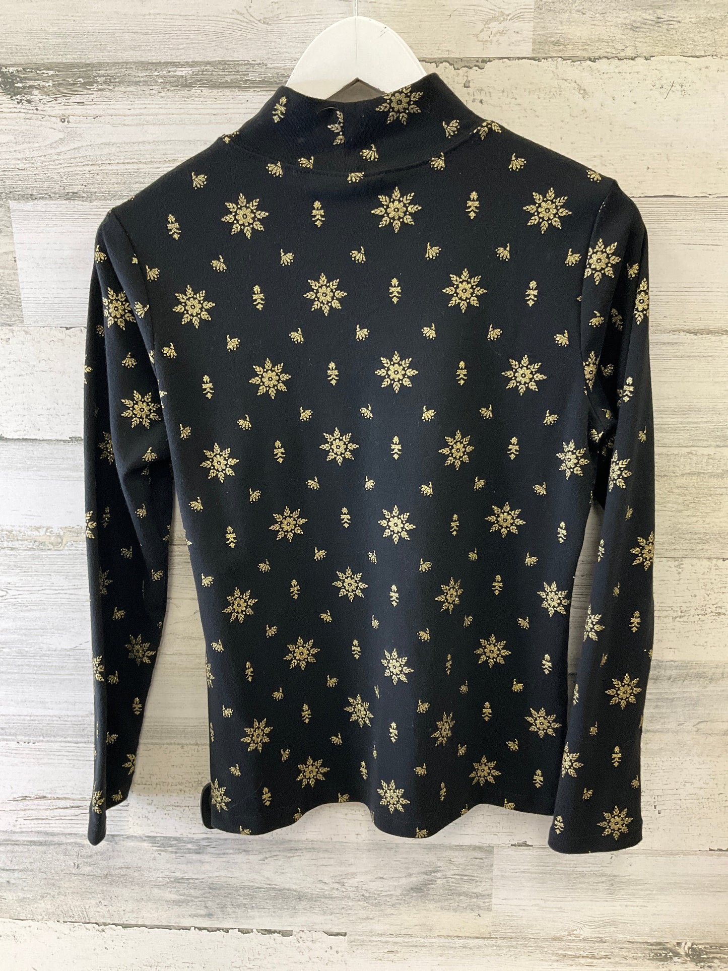 Top Long Sleeve By Karen Scott In Black & Gold, Size: S