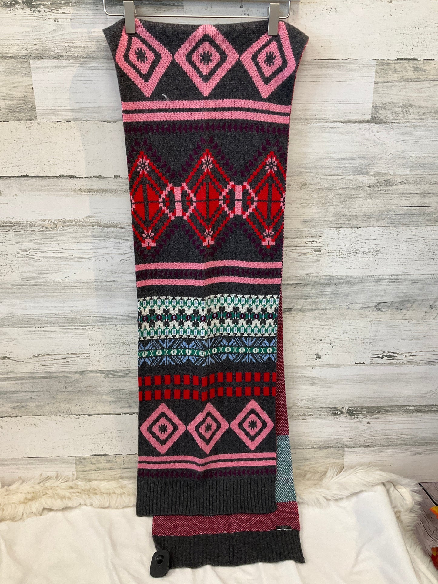 Scarf Winter By Clothes Mentor In Multi-colored