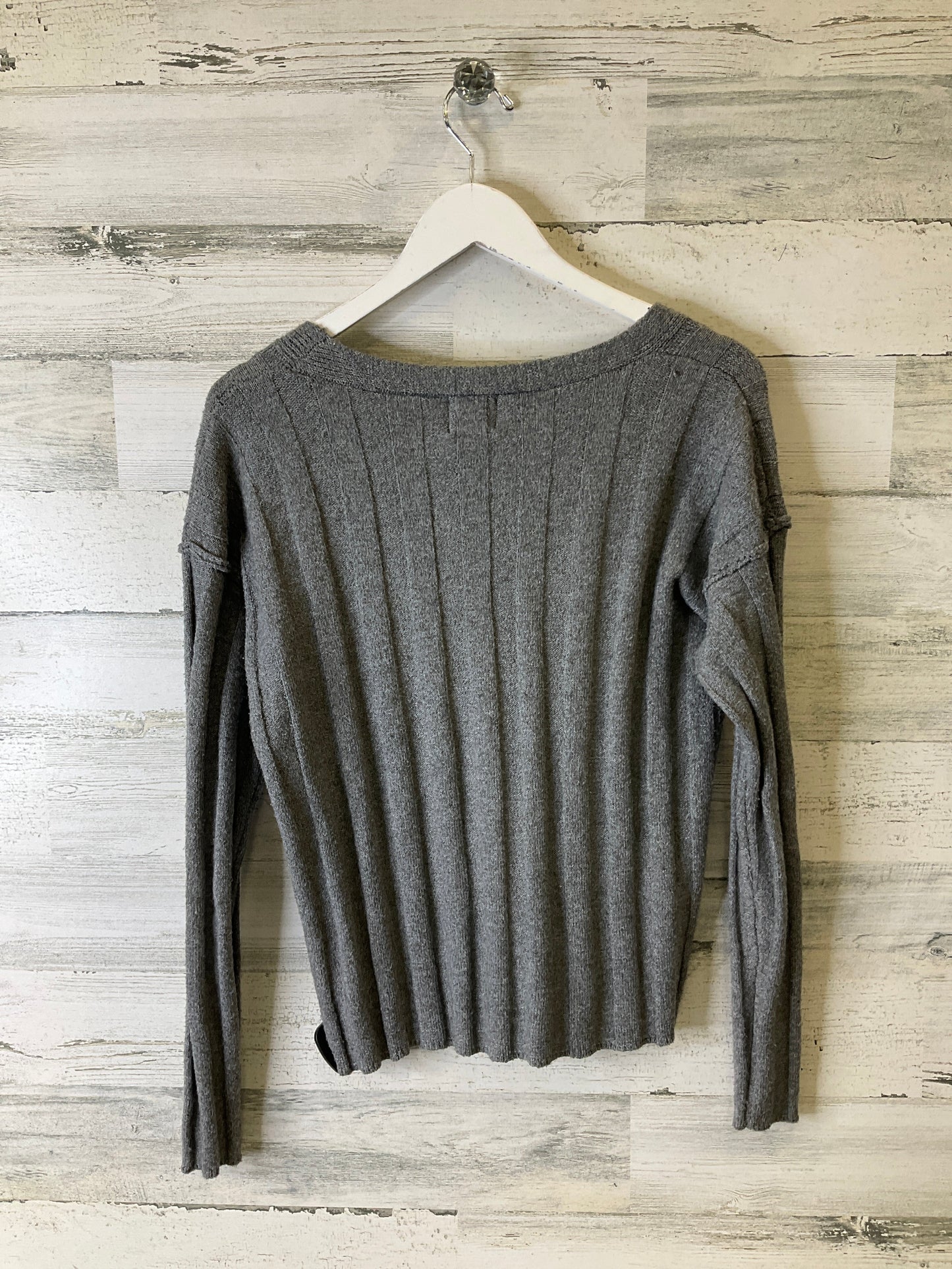 Sweater By Hippie Rose In Grey, Size: Xs