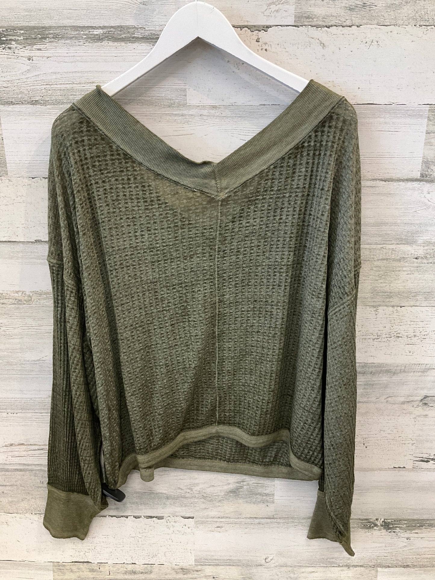 Top Long Sleeve By We The Free In Green, Size: L