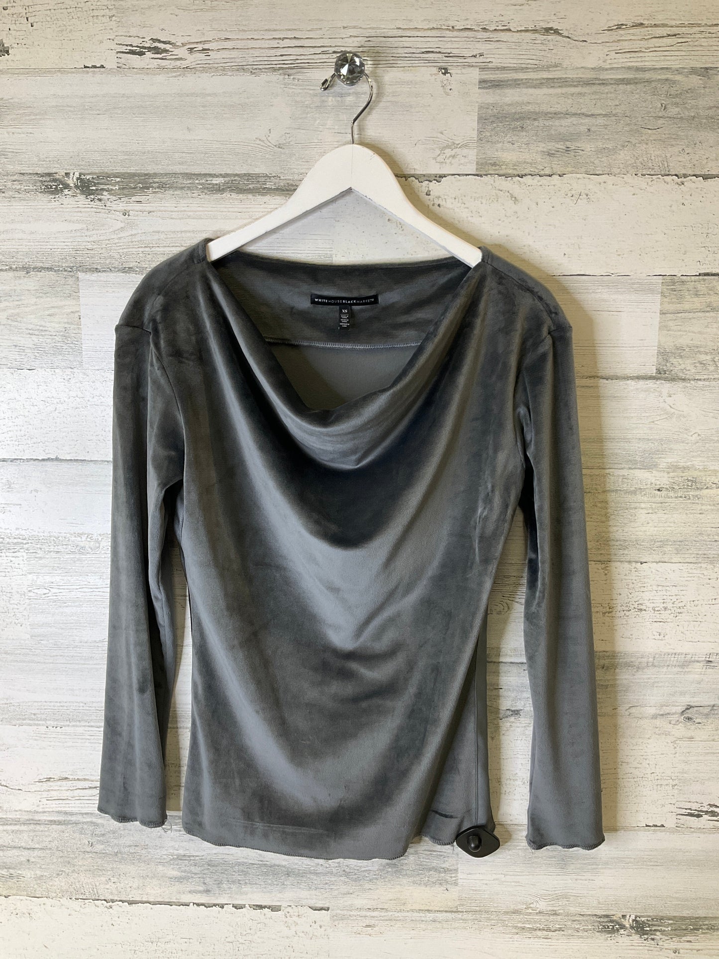 Top Long Sleeve By White House Black Market In Grey, Size: Xs