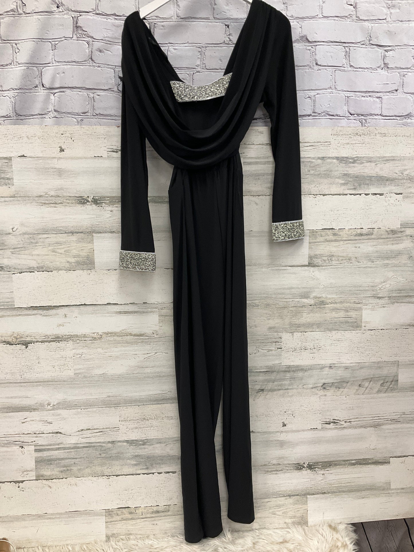 Jumpsuit By Clothes Mentor In Black, Size: Mp