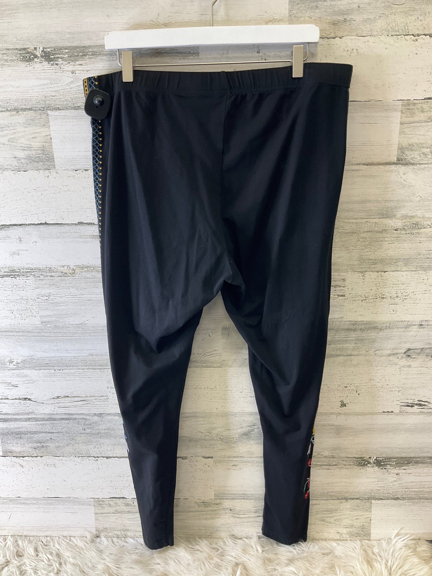 Pants Leggings By Clothes Mentor In Black, Size: 1x