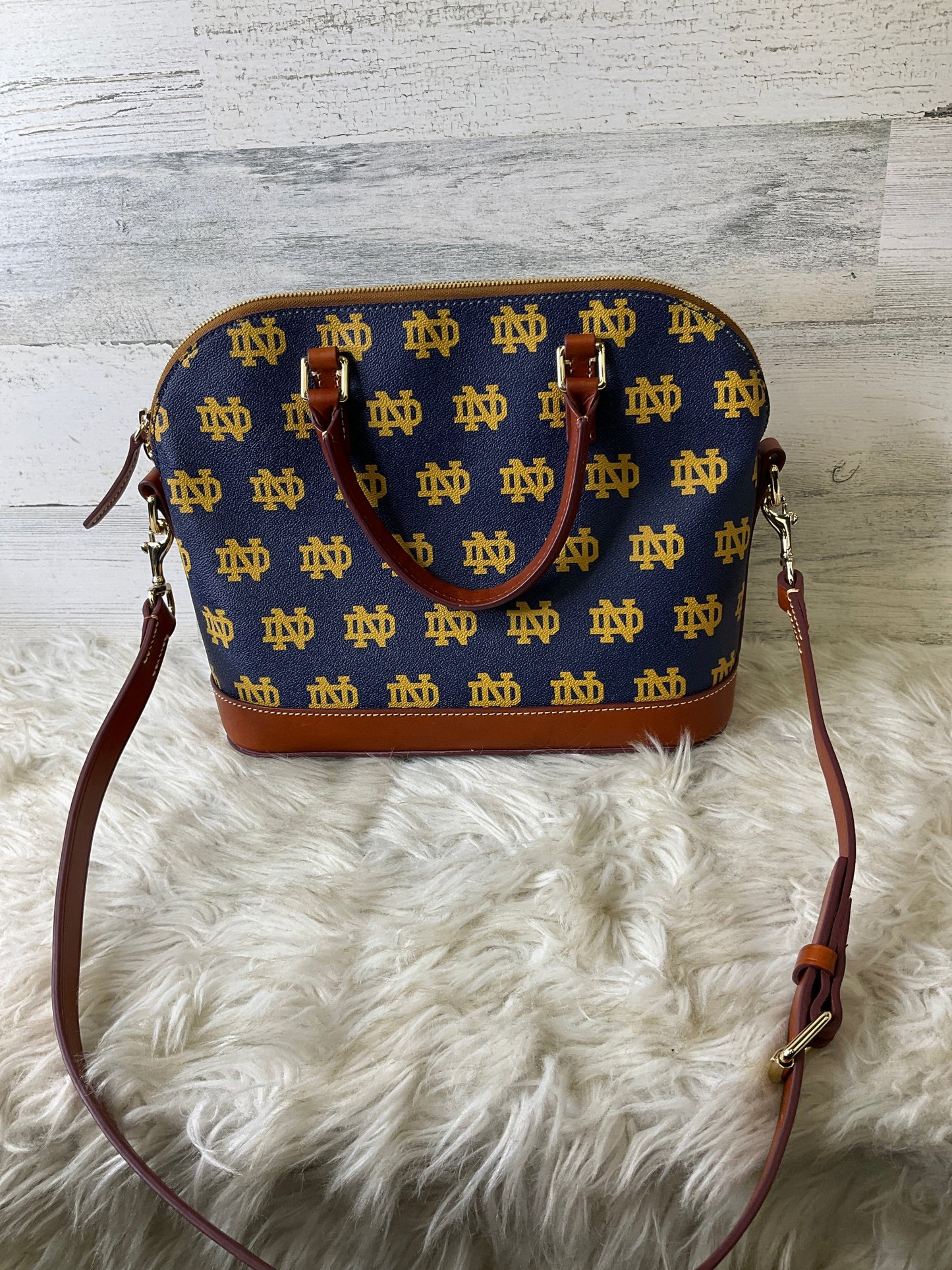 Handbag Designer By Dooney And Bourke, Size: Medium