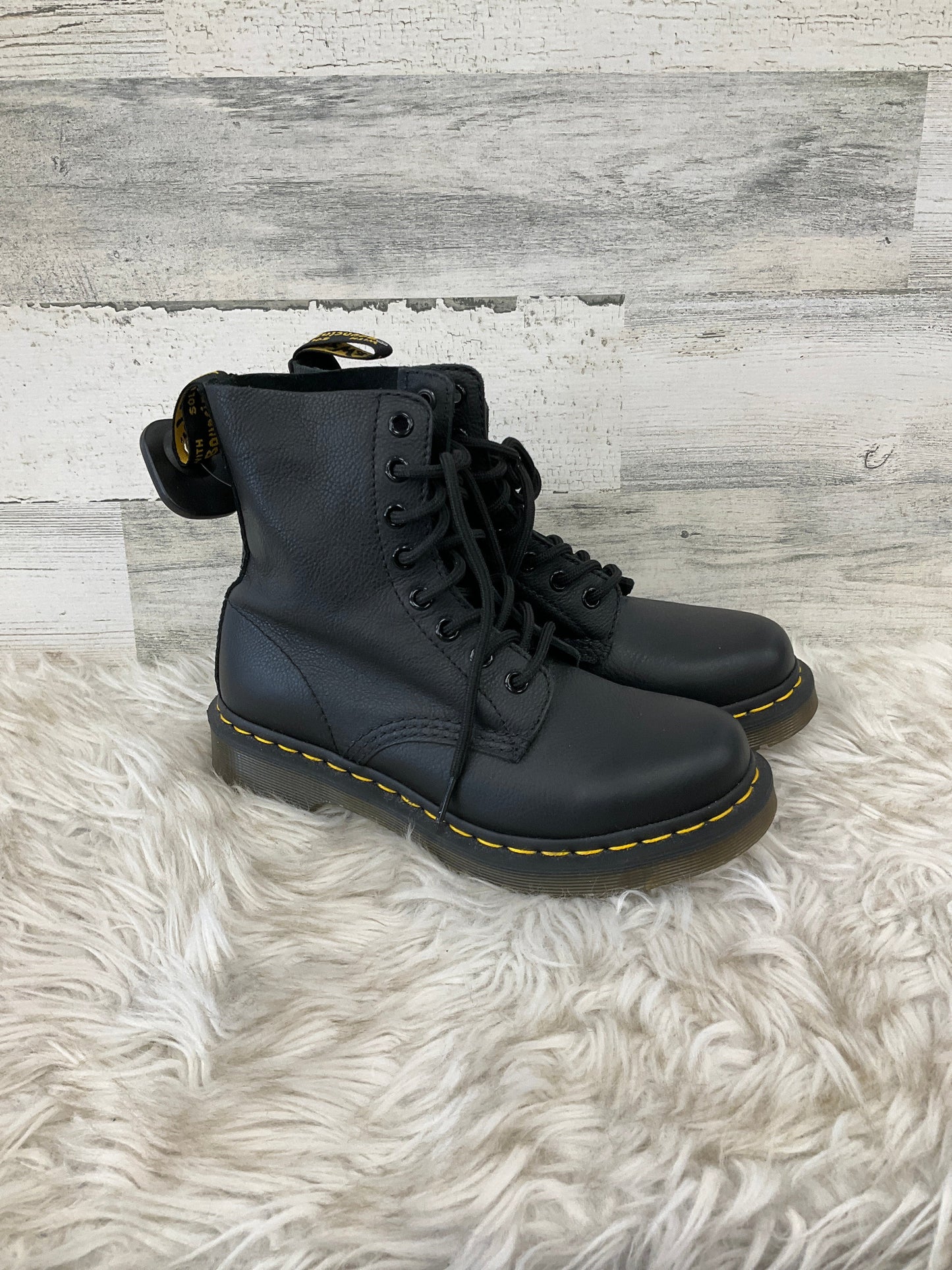 Boots Ankle Heels By Dr Martens In Black, Size: 6