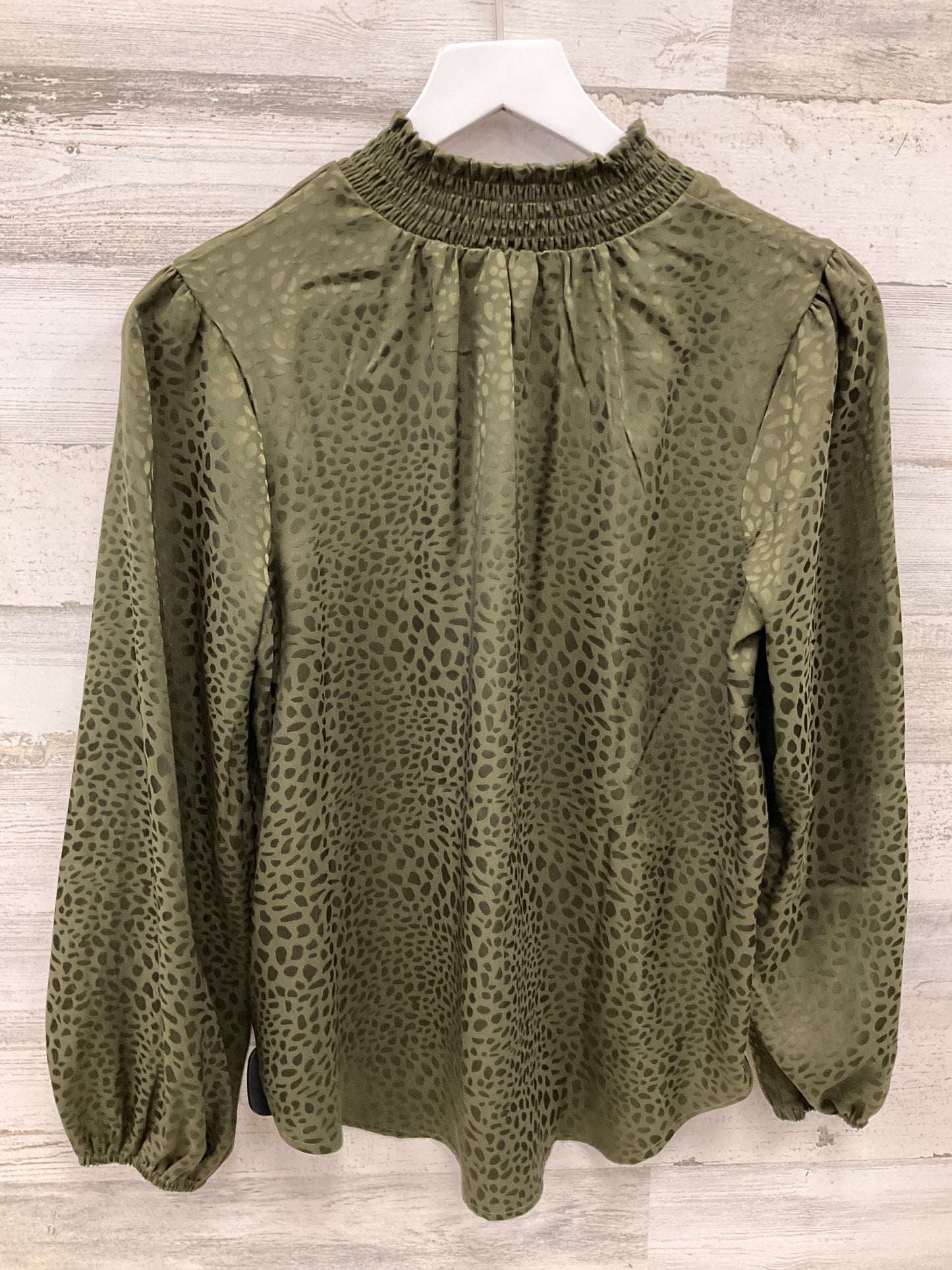 Top Long Sleeve By Chenault In Green, Size: M