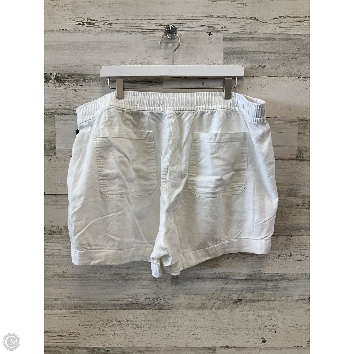 Shorts By Old Navy In White, Size: 16
