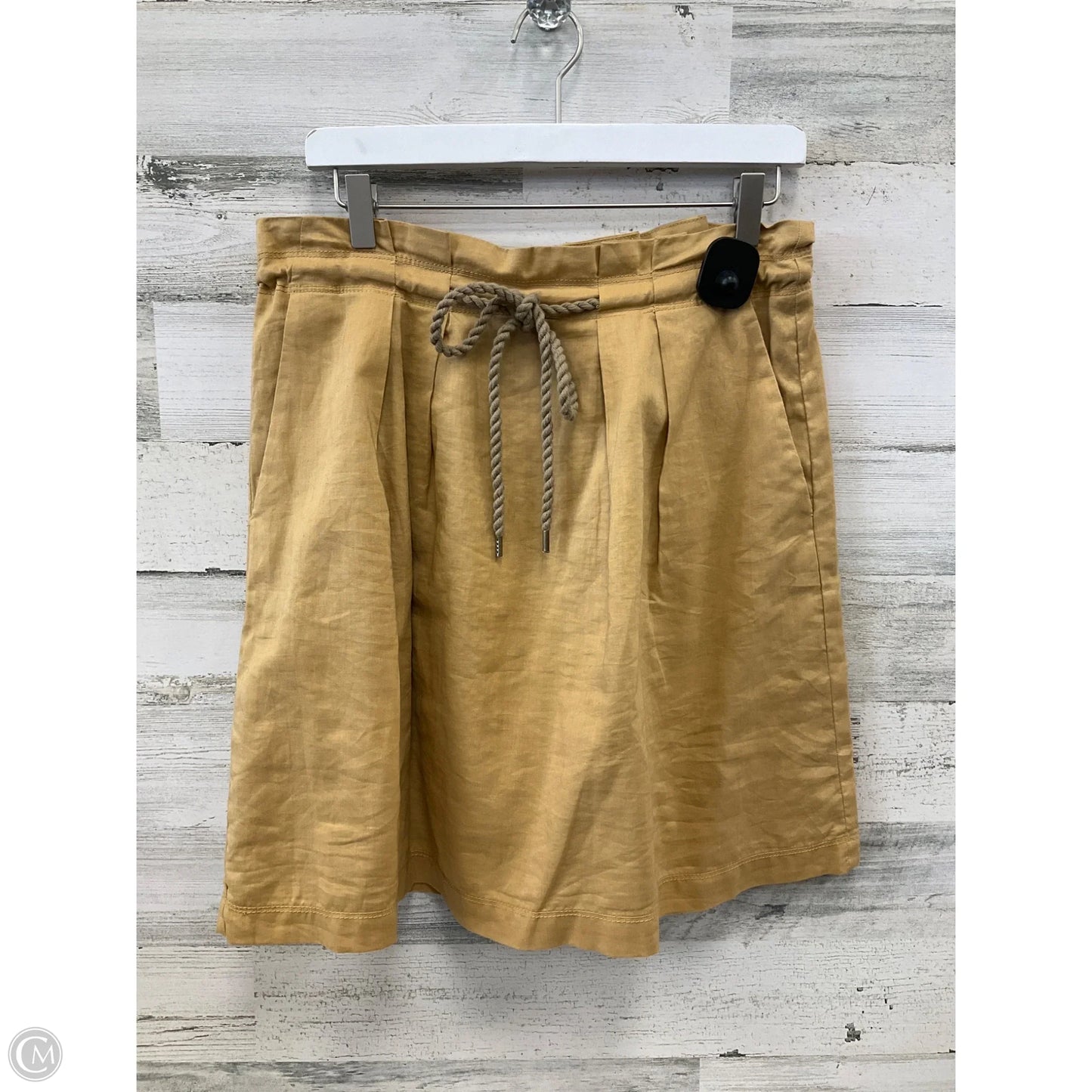 Skirt Mini & Short By Loft In Gold, Size: 8