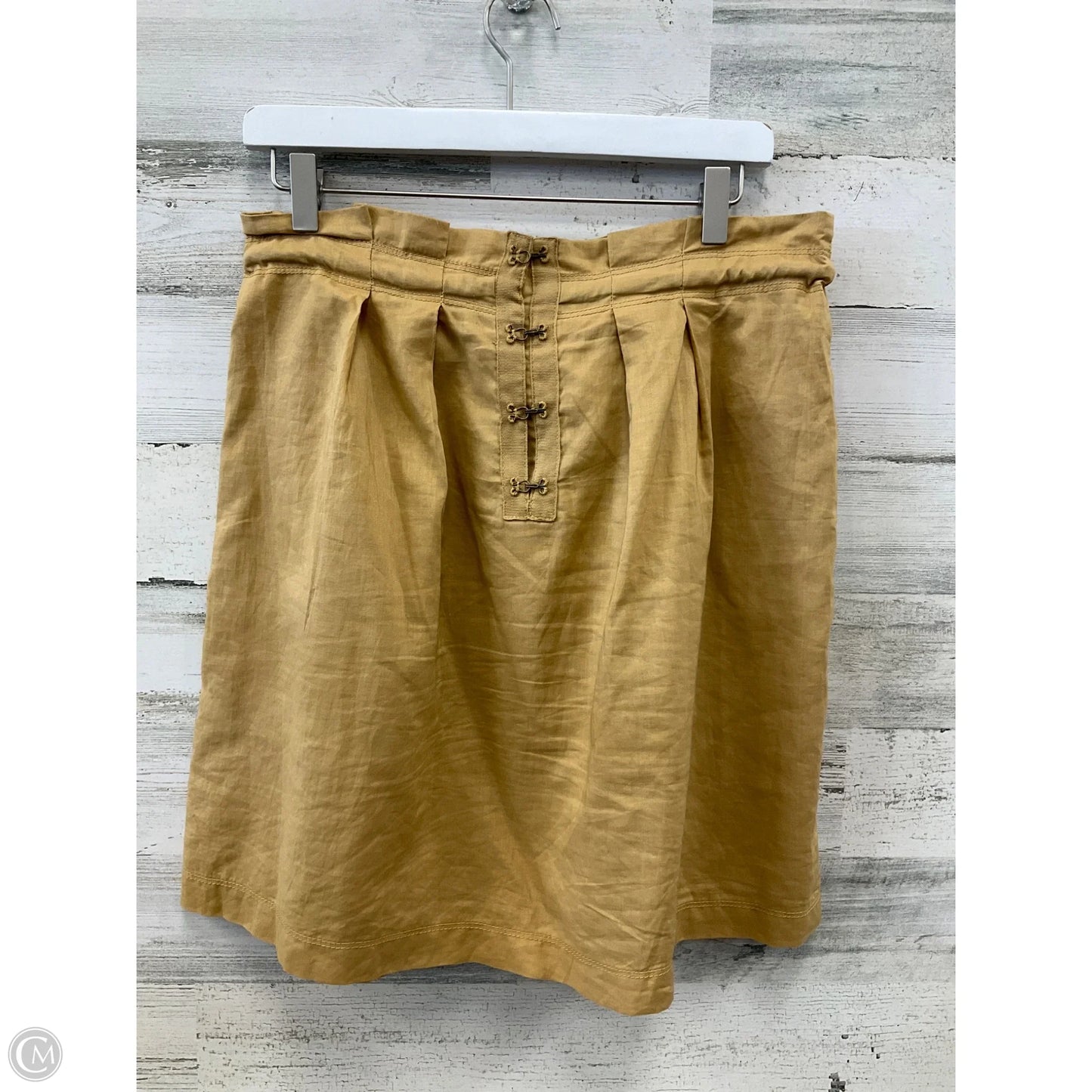 Skirt Mini & Short By Loft In Gold, Size: 8
