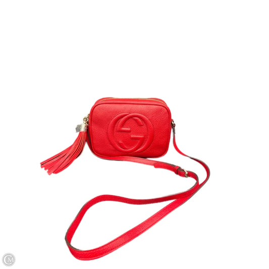 Crossbody Luxury Designer By Gucci, Size: Medium