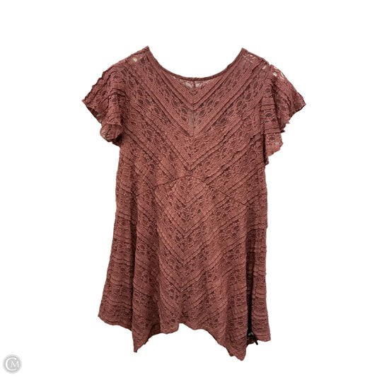 Top Short Sleeve By Torrid In Mauve, Size: 1x
