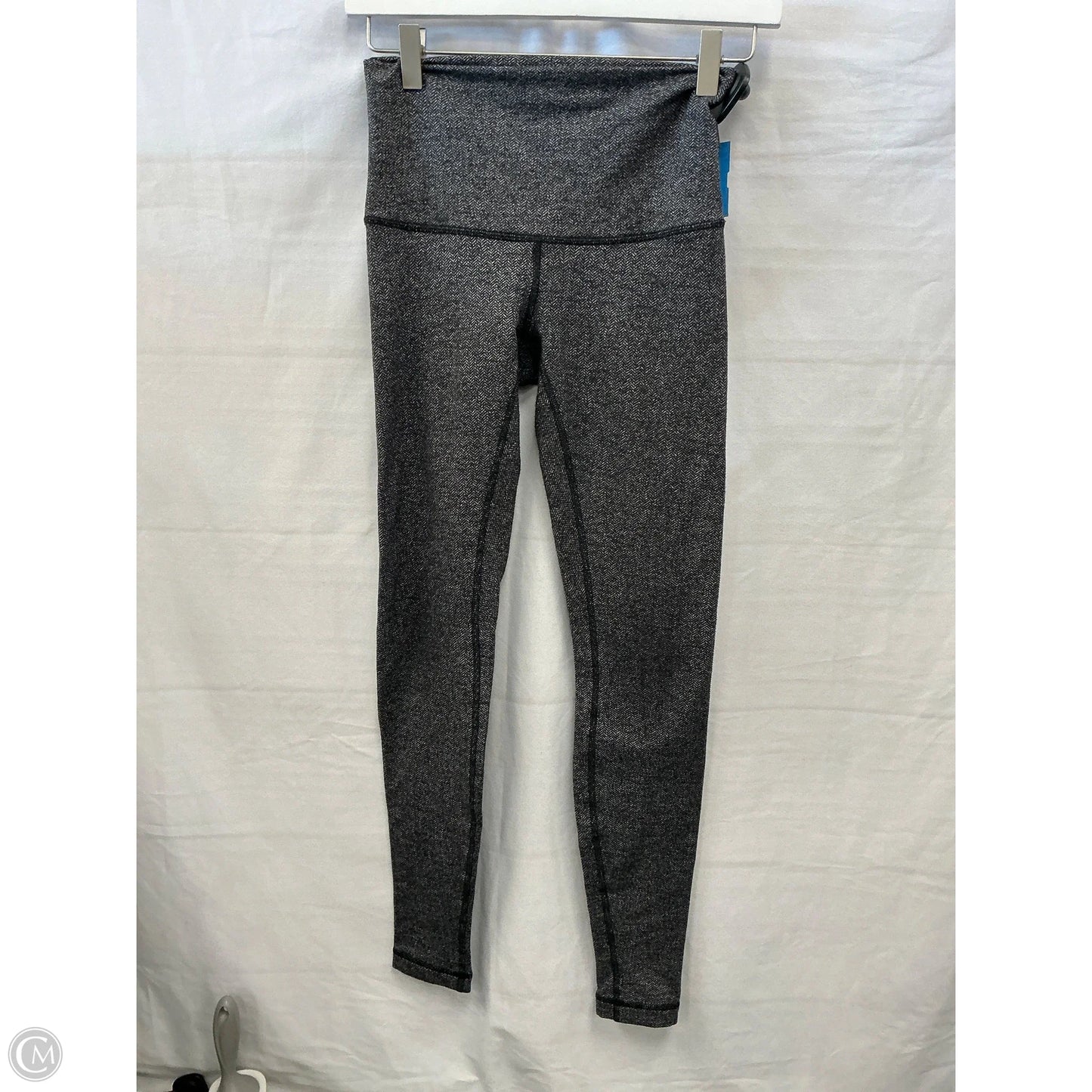 Athletic Leggings By Lululemon In Grey, Size: 4