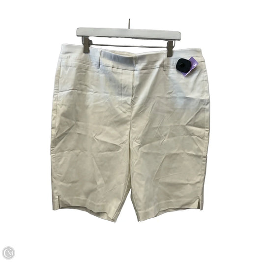 Shorts By Cmf In White, Size: 20