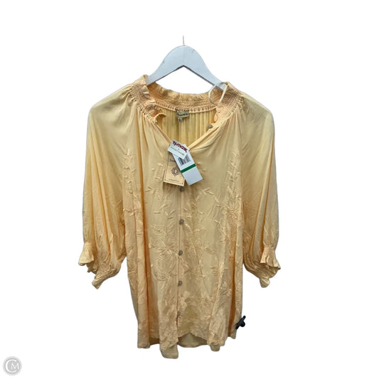 Top Short Sleeve By Democracy In Peach, Size: L