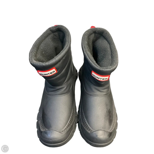 Boots Designer By Hunter In Black, Size: 6