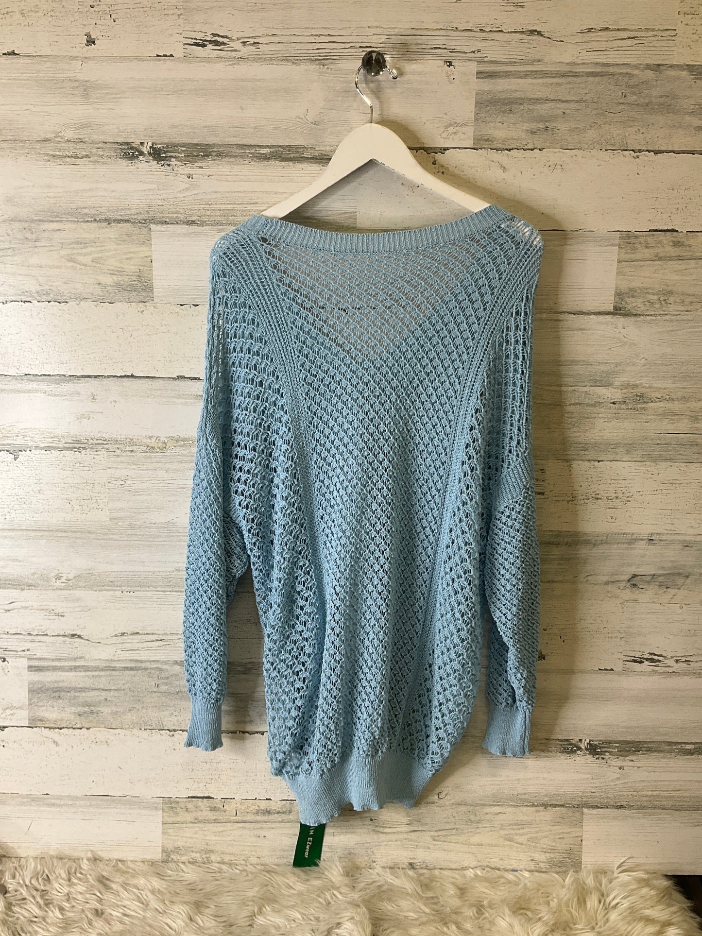 Top 3/4 Sleeve By Shein In Blue, Size: L