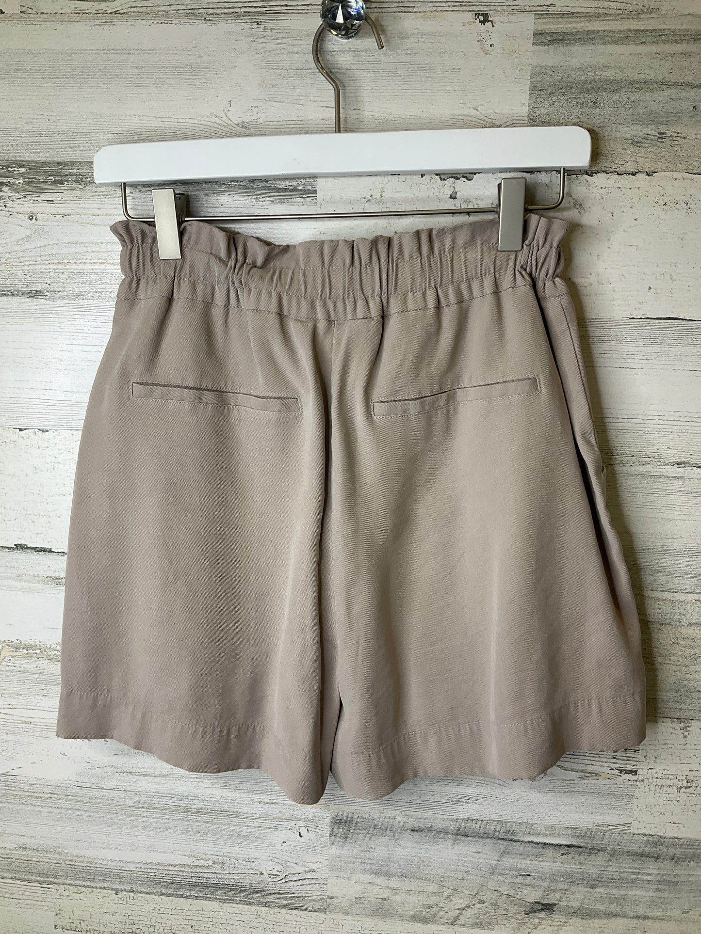 Shorts By Simply Vera  Size: 6