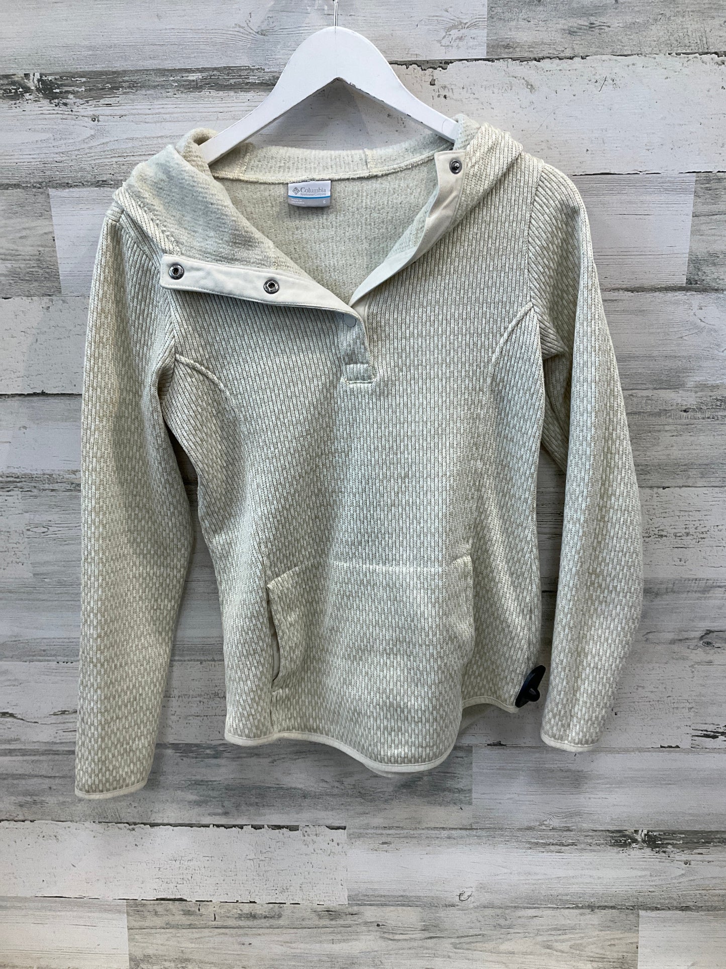 Top Long Sleeve By Columbia In Cream, Size: S