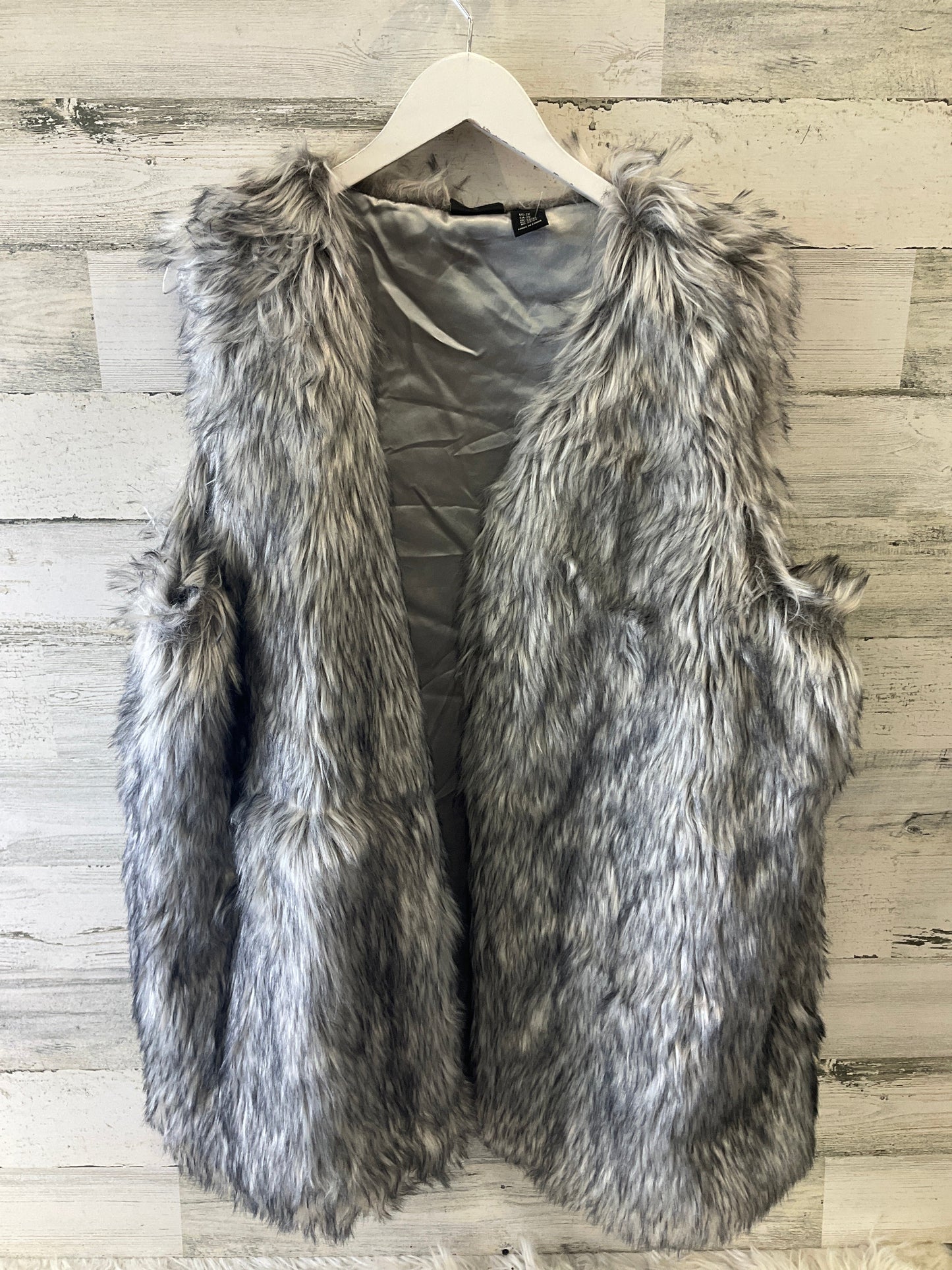 Vest Faux Fur & Sherpa By Rachel Zoe In Grey, Size: 2x