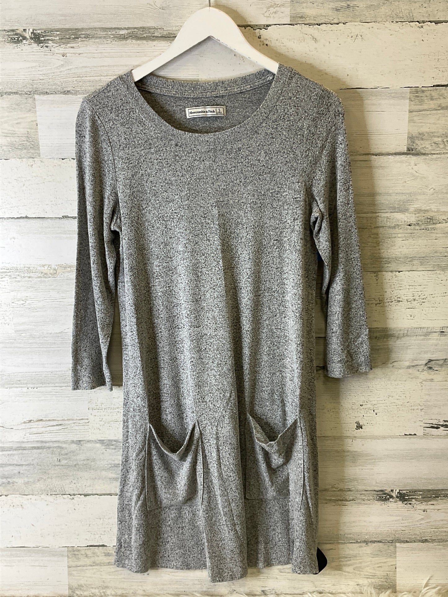 Dress Casual Short By Abercrombie And Fitch In Grey, Size: S