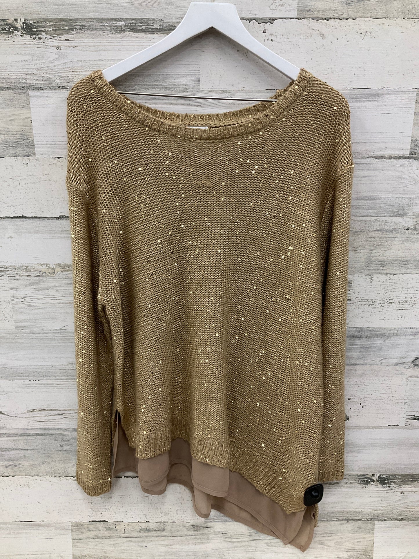 Top Long Sleeve By Jaclyn Smith In Gold, Size: Xl