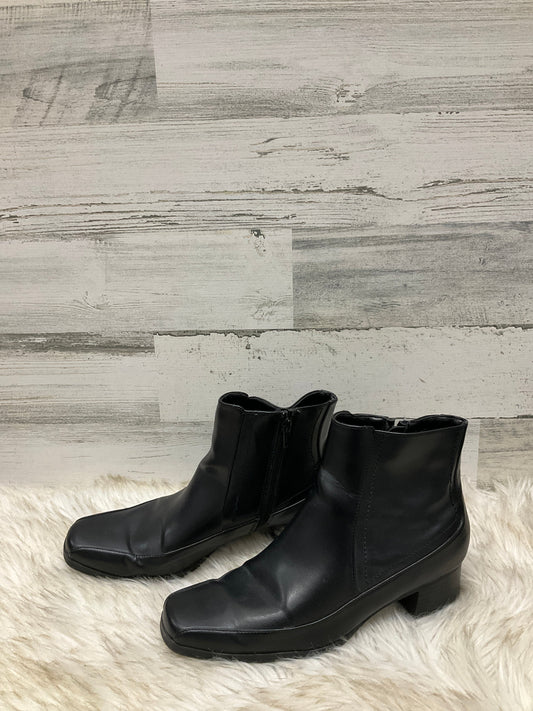 Boots Ankle Heels By Predictions  Size: 8