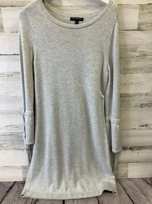 Dress Sweater By Banana Republic O In Grey, Size: M