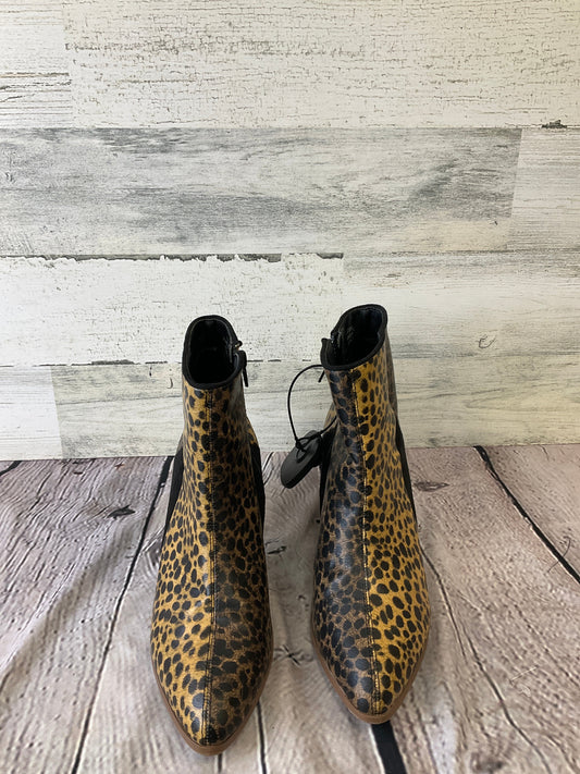 Animal Print Boots Ankle Heels Clothes Mentor, Size 7