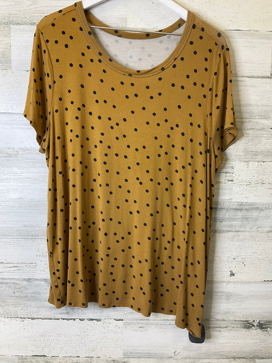 Top Short Sleeve By Maurices  Size: 1x