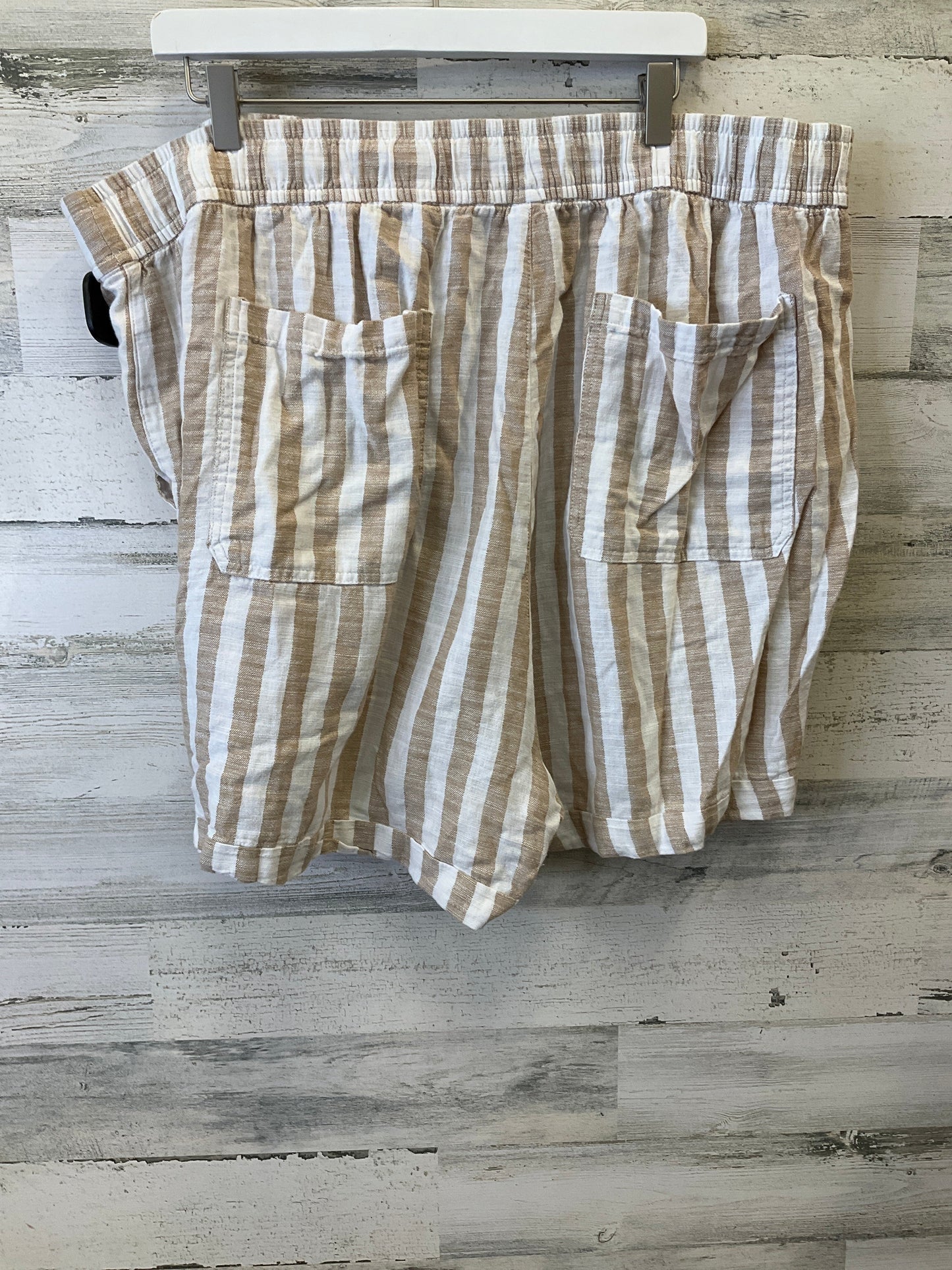 Shorts By Old Navy  Size: 22