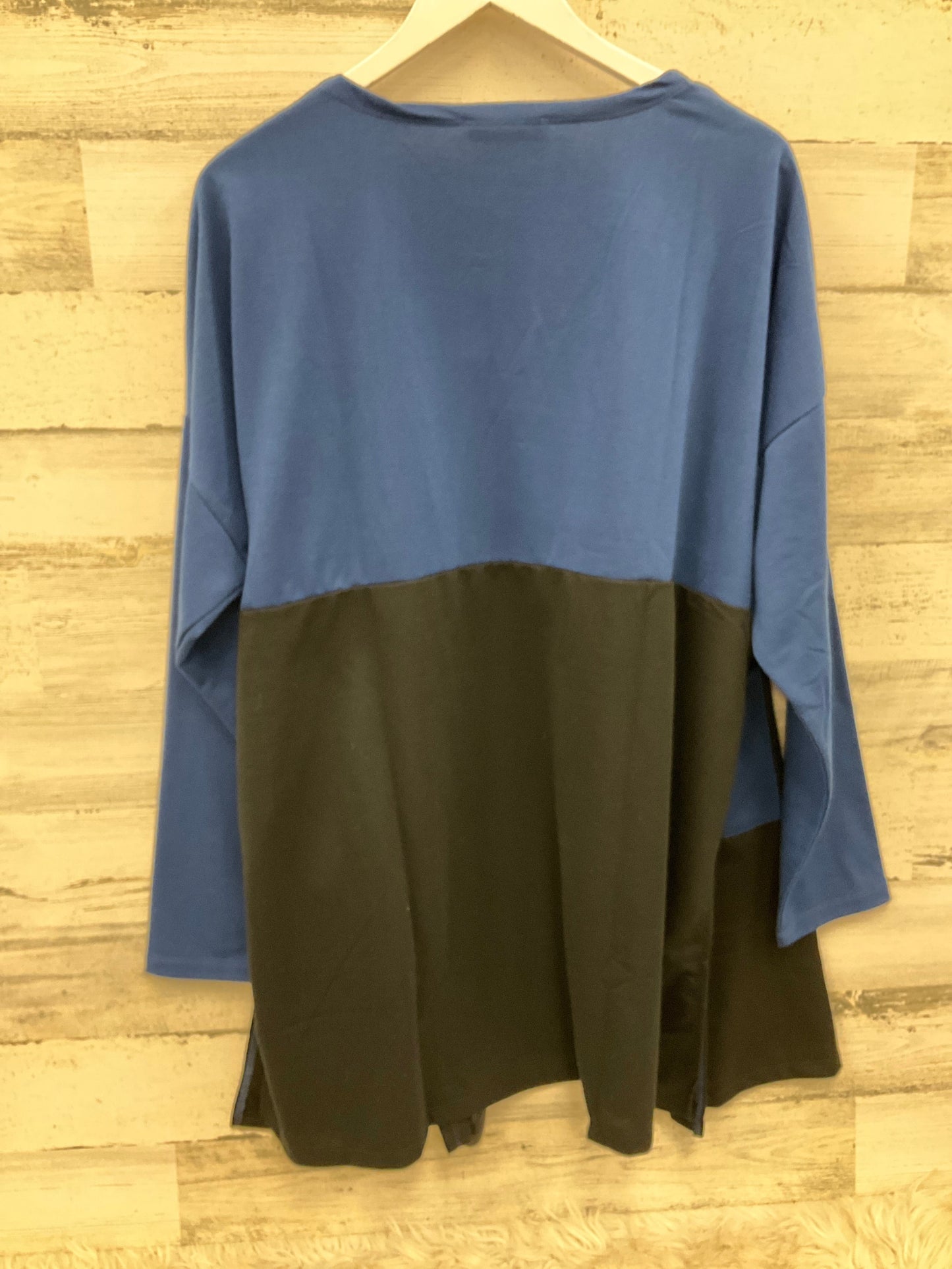 Cardigan By Clothes Mentor In Blue, Size: L