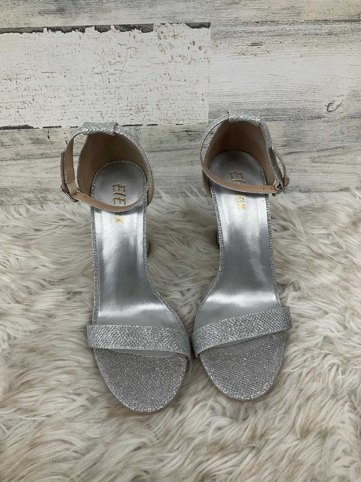 Sandals Heels Stiletto By Clothes Mentor In Silver, Size: 8.5