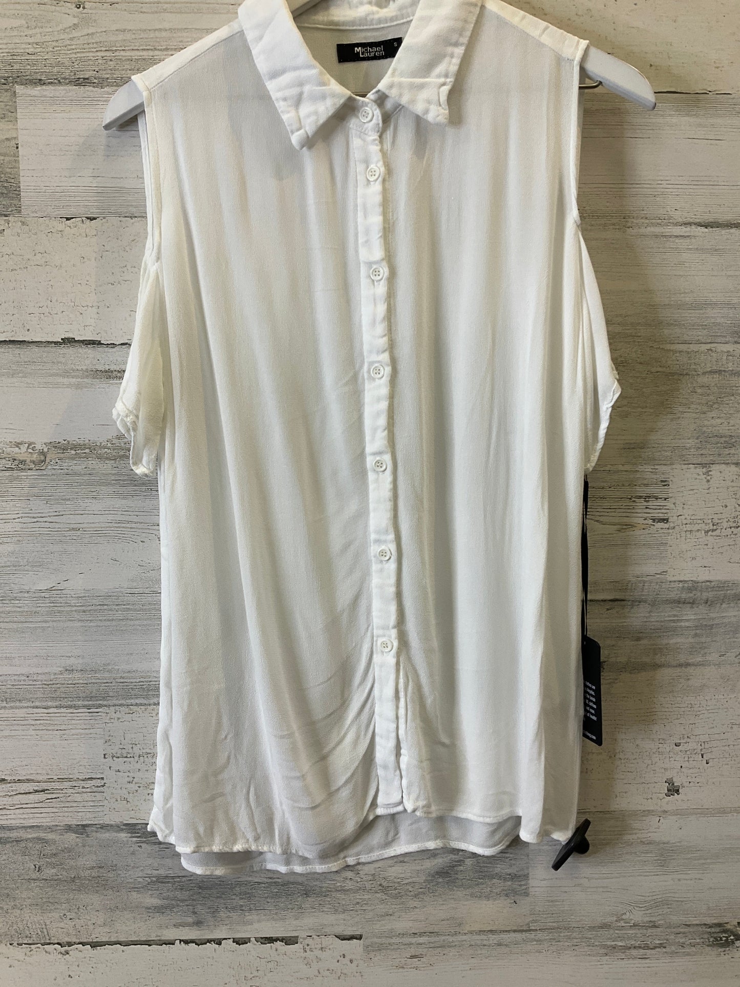 White Top Short Sleeve Clothes Mentor, Size S