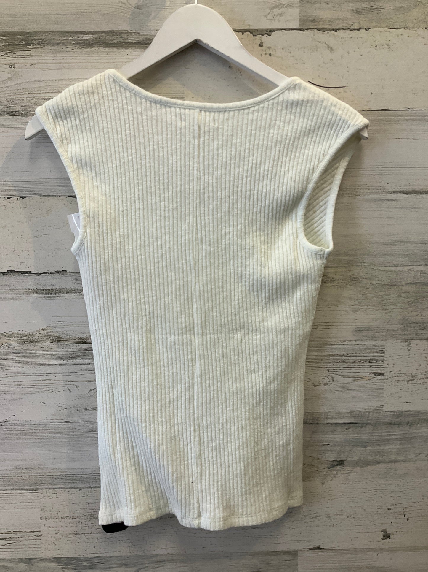 White Top Sleeveless Maurices, Size Xs