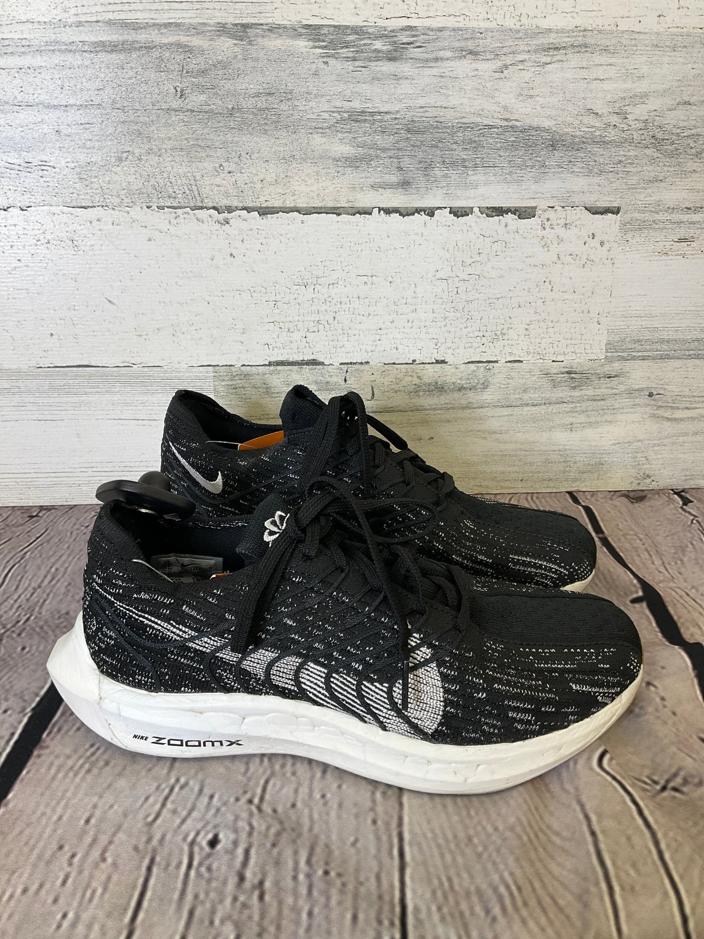 Black Shoes Athletic Nike, Size 8.5