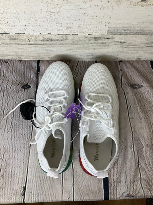White Shoes Athletic Wanted, Size 7.5