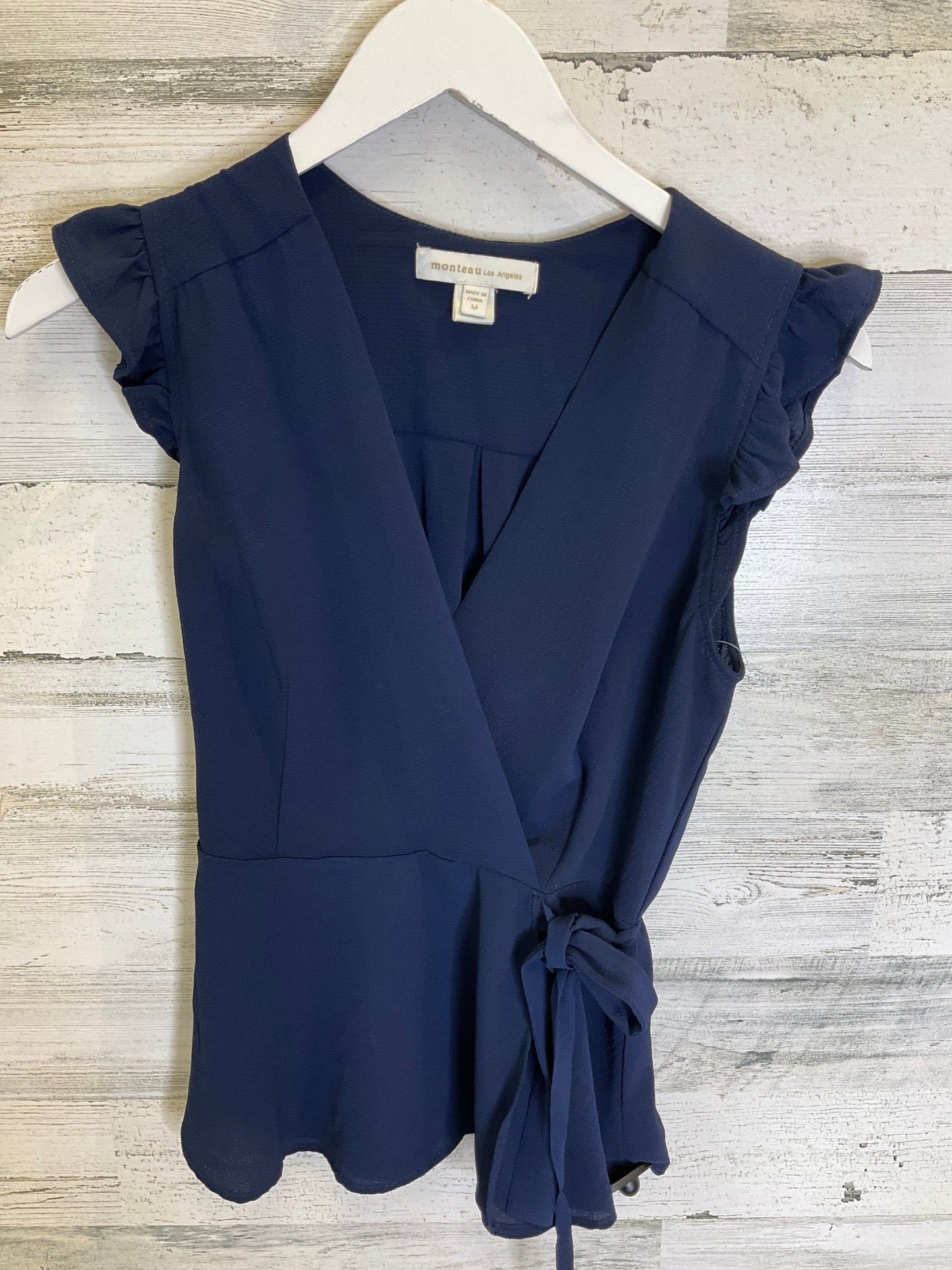 Navy Top Sleeveless Monteau, Size M