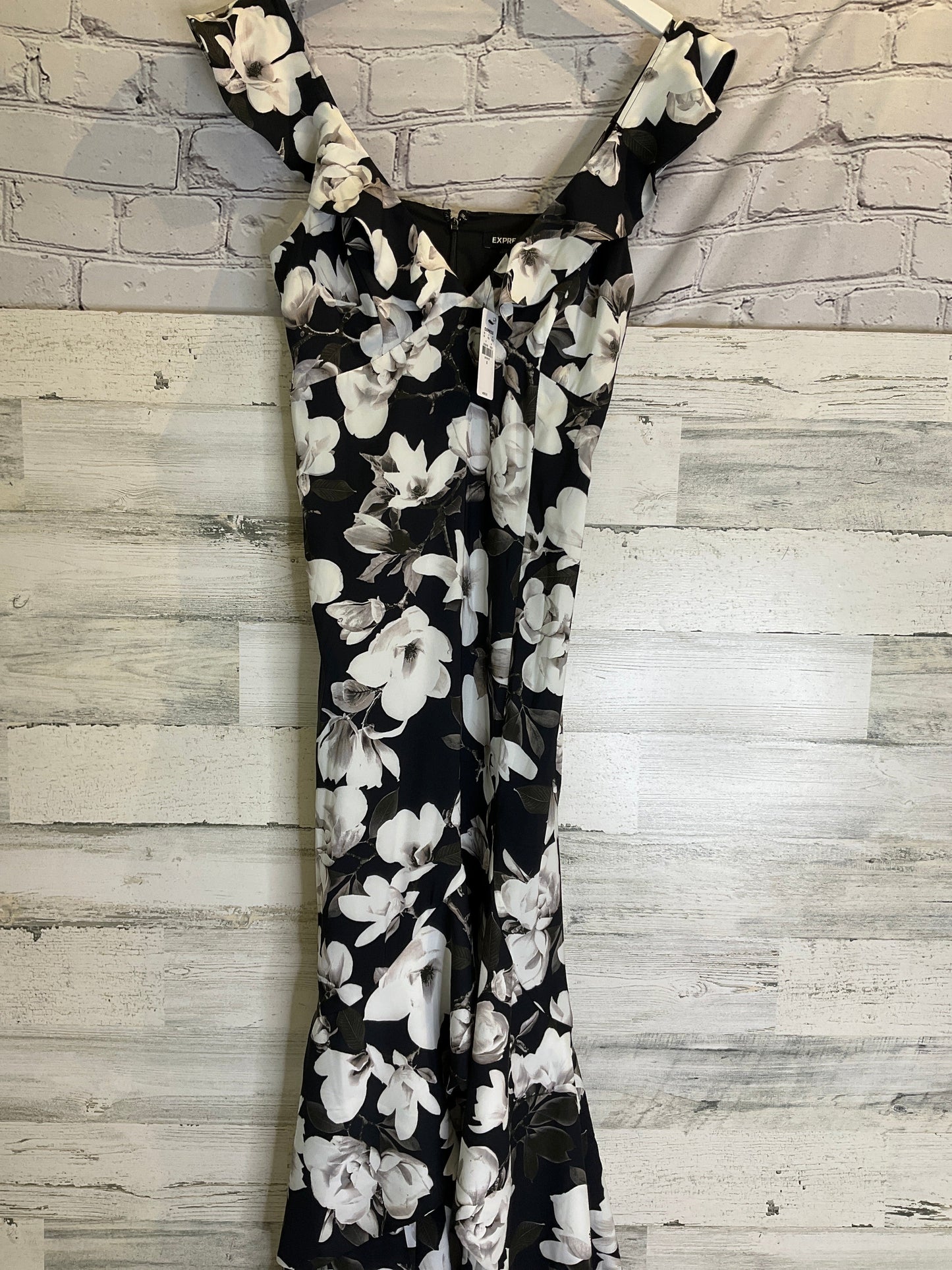 Black & White Dress Casual Maxi Express, Size S