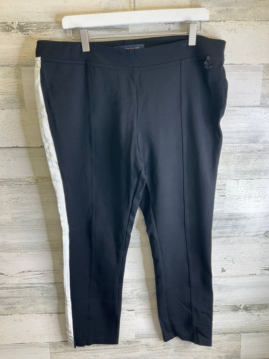 Athletic Capris By Tommy Hilfiger In Black, Size: Xl