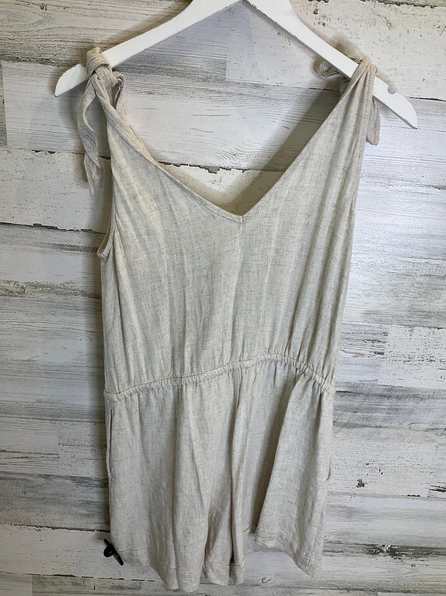 Romper By Clothes Mentor In Ivory, Size: M